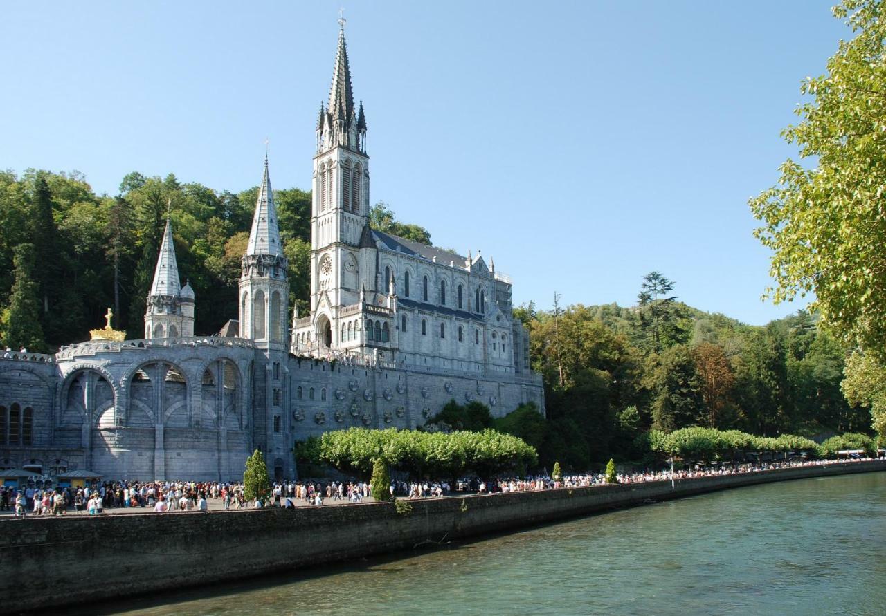 Decouvrir Lourdes Lägenhet Exteriör bild